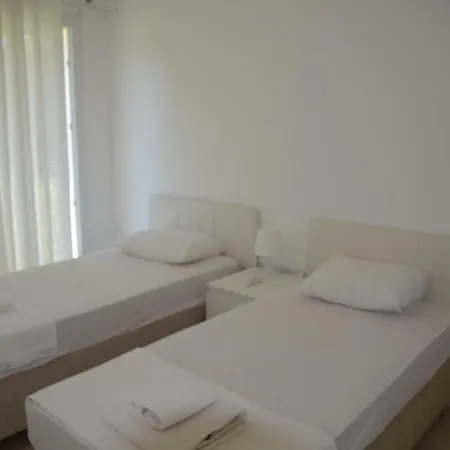 Valley Gardens Daire Апартаменты Яликовак